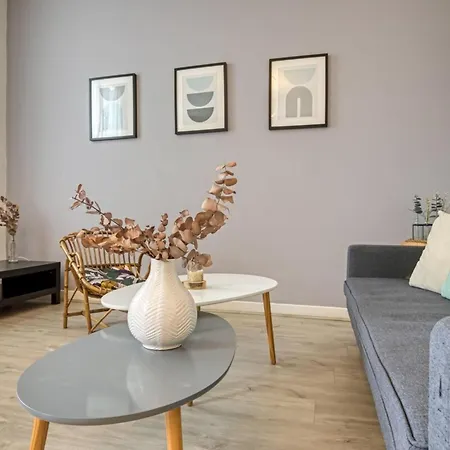 Flaubert Avec Parking Ideal Au Coeur Du Centre-ville *